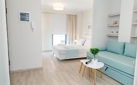 Tins Hotel City - Athens